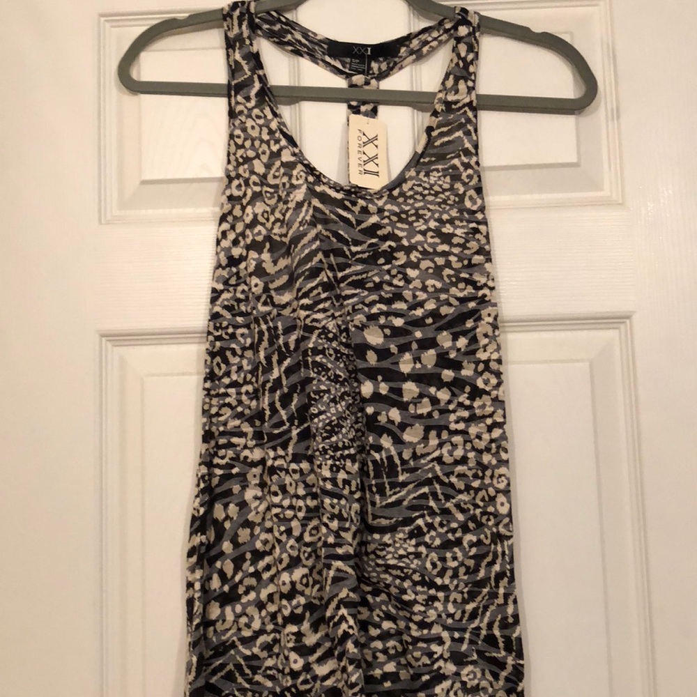 Forever21 tank top. NWT. Size S
